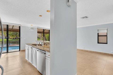 Купить виллу или дом в Плантация, Флорида 4 спальни, 226.5м2, № 2043692 - фото 21