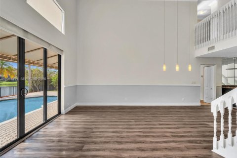 Купить виллу или дом в Плантация, Флорида 4 спальни, 226.5м2, № 2043692 - фото 14