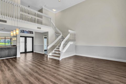 Купить виллу или дом в Плантация, Флорида 4 спальни, 226.5м2, № 2043692 - фото 11