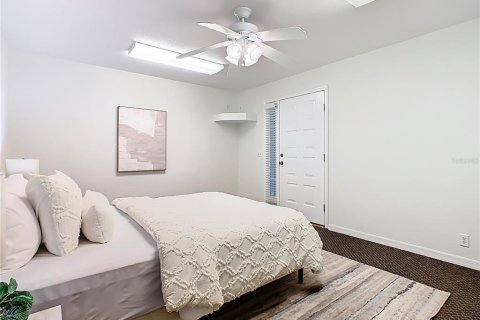 Casa en venta en Auburndale, Florida, 5 dormitorios, 339.28 m2 № 2228424 - foto 29
