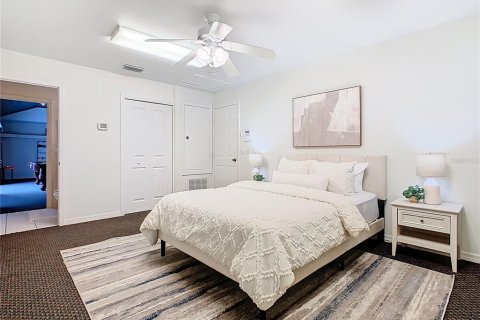 Casa en venta en Auburndale, Florida, 5 dormitorios, 339.28 m2 № 2228424 - foto 28