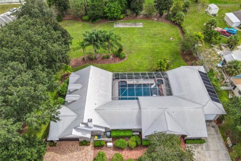 Casa en venta en Auburndale, Florida, 5 dormitorios, 339.28 m2 № 2228424 - foto 5