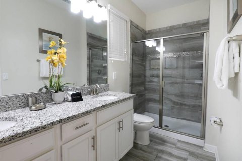 House in STOREY LAKE in Kissimmee, Florida 5 bedrooms, 286.23 sq.m. № 2393967 - photo 15