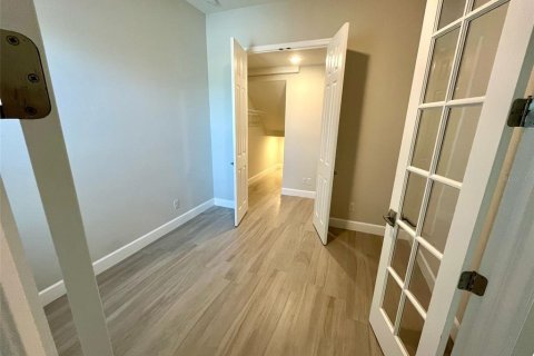 Adosado en alquiler en Punta Gorda, Florida, 3 dormitorios, 176.14 m2 № 1648475 - foto 11