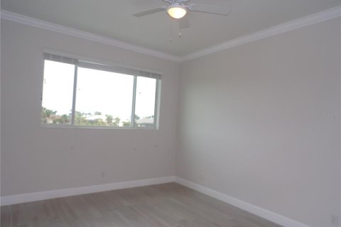 Adosado en alquiler en Punta Gorda, Florida, 3 dormitorios, 176.14 m2 № 1648475 - foto 23