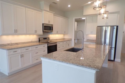 Adosado en alquiler en Punta Gorda, Florida, 3 dormitorios, 176.14 m2 № 1648475 - foto 19