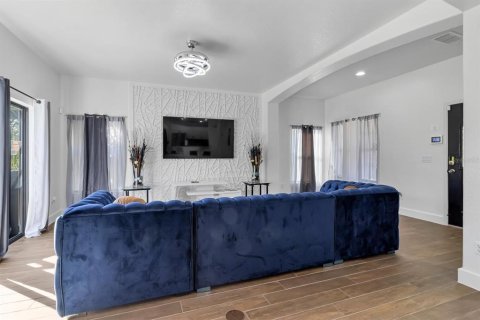 Casa en alquiler en Clermont, Florida, 4 dormitorios, 192.49 m2 № 2094416 - foto 28
