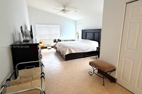 Casa en venta en Miramar, Florida, 3 dormitorios, 163.51 m2 № 2296022 - foto 14