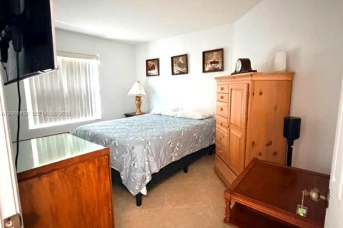 Casa en venta en Miramar, Florida, 3 dormitorios, 163.51 m2 № 2296022 - foto 10