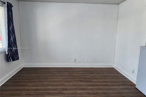 Condo in Fort Lauderdale, Florida, 1 bedroom  № 1475332 - photo 5