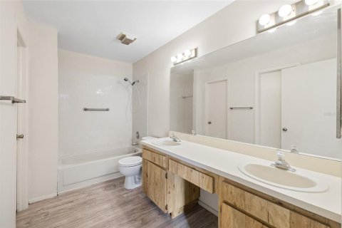 Villa ou maison à vendre à Tampa, Floride: 3 chambres, 169.73 m2 № 2430579 - photo 29