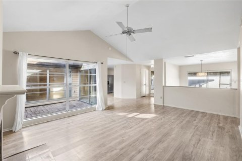 Villa ou maison à vendre à Tampa, Floride: 3 chambres, 169.73 m2 № 2430579 - photo 23