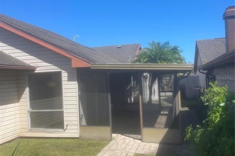 Villa ou maison à vendre à Tampa, Floride: 3 chambres, 169.73 m2 № 2430579 - photo 20
