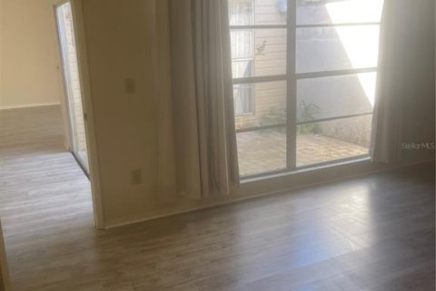 Villa ou maison à vendre à Tampa, Floride: 3 chambres, 169.73 m2 № 2430579 - photo 12