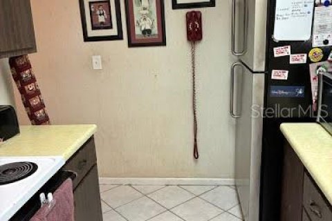 Condo in Leesburg, Florida, 2 bedrooms  № 1856509 - photo 12
