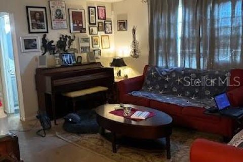 Condo in Leesburg, Florida, 2 bedrooms  № 1856509 - photo 15