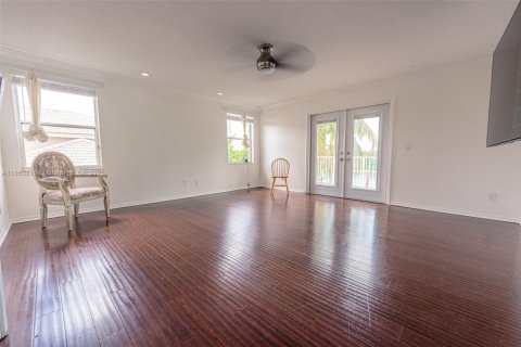 Villa ou maison à louer à Miramar, Floride: 4 chambres, 246.66 m2 № 1888981 - photo 15
