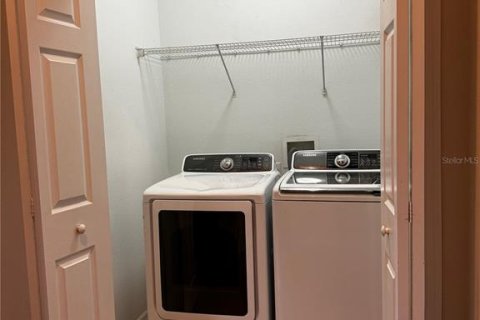 Casa en alquiler en Orlando, Florida, 3 dormitorios, 173.08 m2 № 1834956 - foto 10