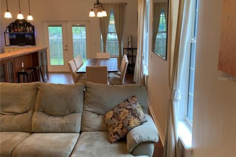 Casa en alquiler en Orlando, Florida, 3 dormitorios, 173.08 m2 № 1834956 - foto 6