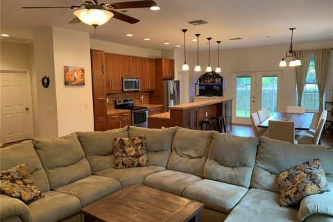 Casa en alquiler en Orlando, Florida, 3 dormitorios, 173.08 m2 № 1834956 - foto 3