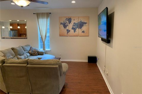 Casa en alquiler en Orlando, Florida, 3 dormitorios, 173.08 m2 № 1834956 - foto 4