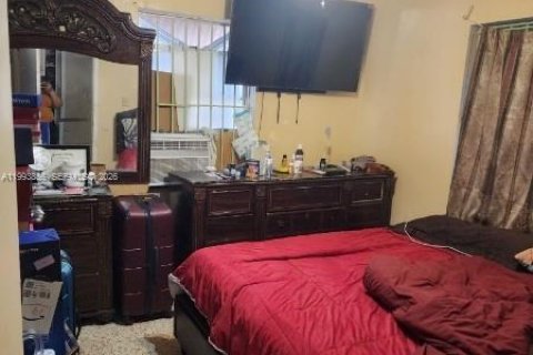 Villa ou maison à louer à Miami, Floride: 2 chambres, 171.87 m2 № 2055653 - photo 6