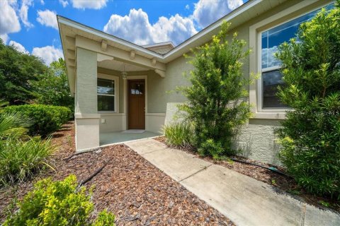 House in Ocala, Florida 2 bedrooms, 113.9 sq.m. № 1812901 - photo 2