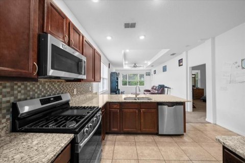 House in Ocala, Florida 2 bedrooms, 113.9 sq.m. № 1812901 - photo 9