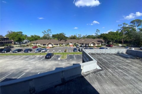 Immobilier commercial à vendre à Fort Myers, Floride № 2022360 - photo 10