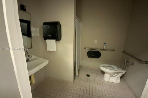 Immobilier commercial à vendre à Fort Myers, Floride № 2022360 - photo 20