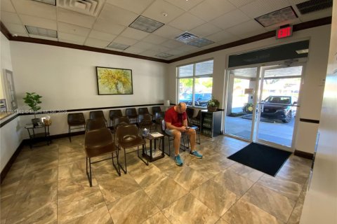 Immobilier commercial à vendre à Fort Myers, Floride № 2022360 - photo 13