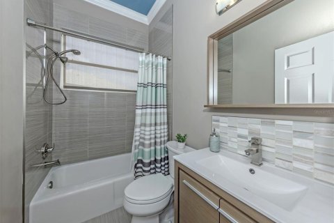 Villa ou maison à vendre à Venice, Floride: 3 chambres, 171.22 m2 № 2408886 - photo 28