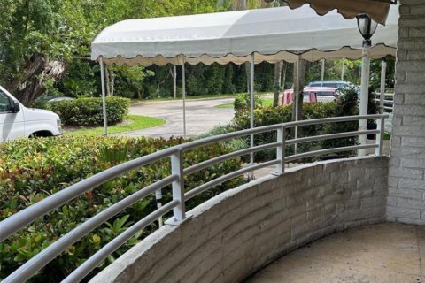 Copropriété à louer à Bal Harbour, Floride: 2 chambres, 103.12 m2 № 1997206 - photo 24