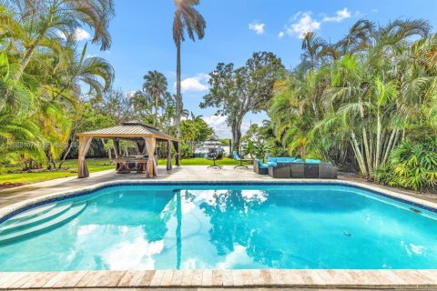 Villa ou maison à vendre à Fort Lauderdale, Floride: 5 chambres, 233.18 m2 № 2050441 - photo 30