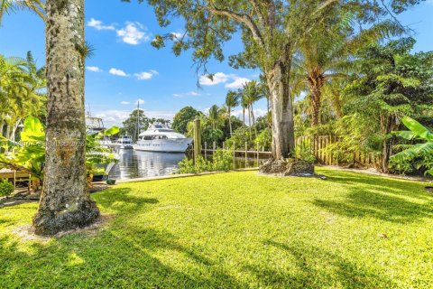 Villa ou maison à vendre à Fort Lauderdale, Floride: 5 chambres, 233.18 m2 № 2050441 - photo 28