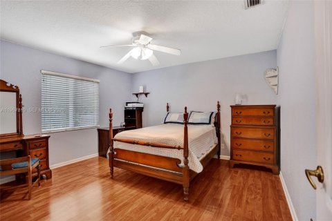 Casa en venta en Loxahatchee Groves, Florida, 4 dormitorios, 199.28 m2 № 2011727 - foto 7