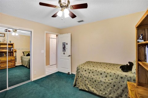 Casa en venta en Loxahatchee Groves, Florida, 4 dormitorios, 199.28 m2 № 2011727 - foto 11