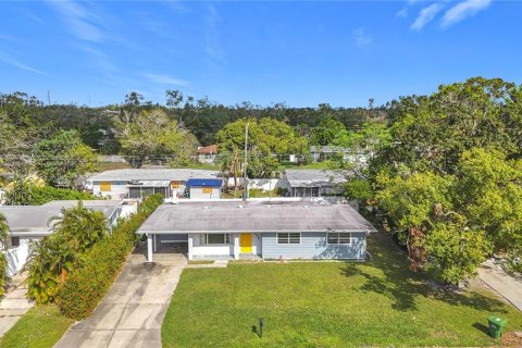 Casa en alquiler en Sarasota, Florida, 3 dormitorios, 124.12 m2 № 1884277 - foto 4