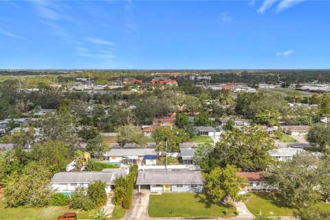 Casa en alquiler en Sarasota, Florida, 3 dormitorios, 124.12 m2 № 1884277 - foto 3