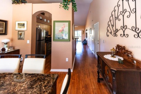 Condo in Palm Harbor, Florida, 2 bedrooms  № 1570281 - photo 9