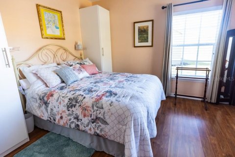 Condo in Palm Harbor, Florida, 2 bedrooms  № 1570281 - photo 22