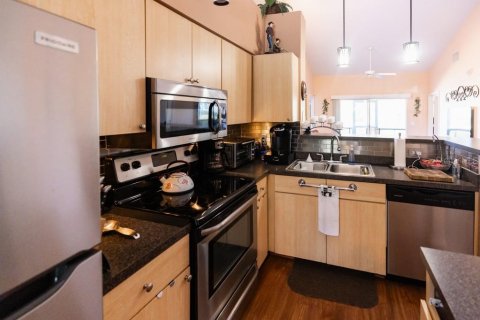 Condo in Palm Harbor, Florida, 2 bedrooms  № 1570281 - photo 15