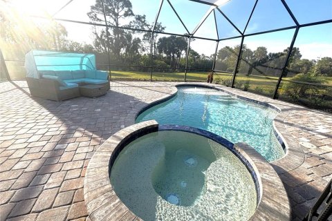 House in Venice, Florida 2 bedrooms, 171.87 sq.m. № 751528 - photo 22