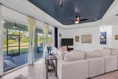 House in Venice, Florida 2 bedrooms, 171.87 sq.m. № 751528 - photo 6