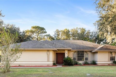 Casa en Deltona, Florida 3 dormitorios, 179.21 m2 № 2108965