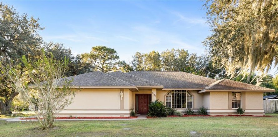 Casa en Deltona, Florida 3 dormitorios, 179.21 m2 № 2108965