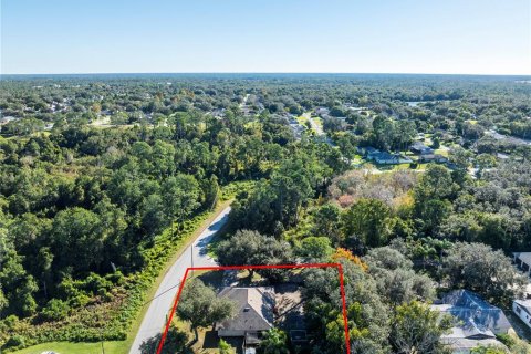 Casa en venta en Deltona, Florida, 3 dormitorios, 179.21 m2 № 2108965 - foto 4