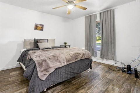 Casa en venta en Deltona, Florida, 3 dormitorios, 179.21 m2 № 2108965 - foto 24
