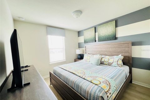 Adosado en venta en Kissimmee, Florida, 5 dormitorios, 210.24 m2 № 2204490 - foto 17
