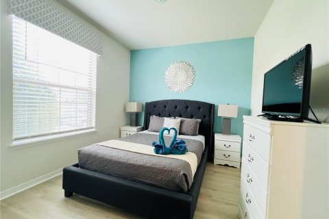 Adosado en venta en Kissimmee, Florida, 5 dormitorios, 210.24 m2 № 2204490 - foto 20